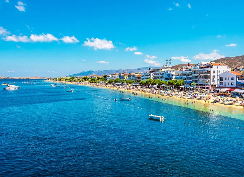 Avşa Adası sahili ve plajı — Zozan Otel'e denize ~100 metre